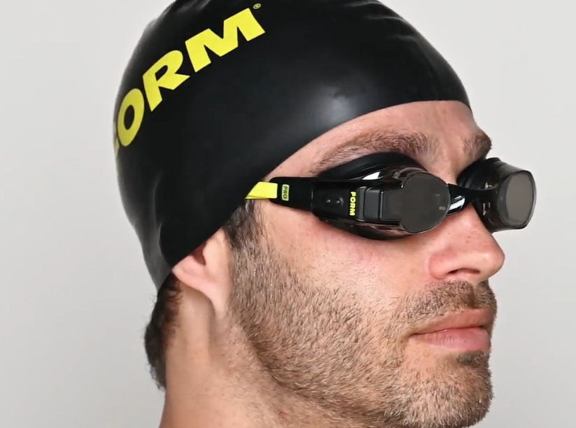 You are currently viewing משקפת ה FORM Swim 2 Pro – עכשיו עם עדשה מזכוכית ותוספת של תכונות אימון חכמות<span class="wtr-time-wrap after-title"><span class="wtr-time-number">2</span> min read</span>