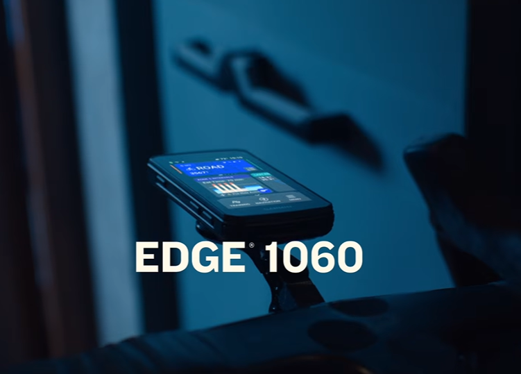 Read more about the article ה Garmin Edge 1060 החדש: יותר כפתורים, שליטה קולית וניווט חכם. אבל האם שווה לשדרג?
